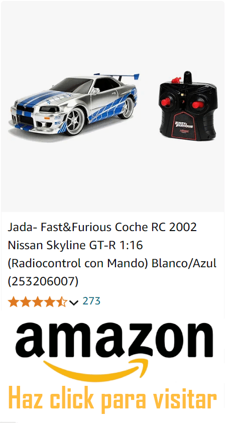 Imagen de un coche de control remoto Nissan Skyline GT-R del 2002 en colores plateado y azul, a escala 1:16. La imagen muestra el coche y el control remoto, con gráficos que recuerdan al coche de la película ‘Fast & Furious’. Incluye el logotipo de Amazon y un botón que dice ‘Click para visitar’, indicando que es un enlace de compra en línea.