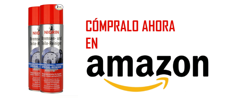 Un anuncio de producto. A la izquierda, hay una lata de spray roja de limpia frenos para limpiar motor con texto en alemán. En el centro y a la derecha, hay un texto grande en negro sobre un fondo blanco que dice “CÓMPRALO AHORA EN” seguido del logo de Amazon con su distintiva flecha sonriente.
