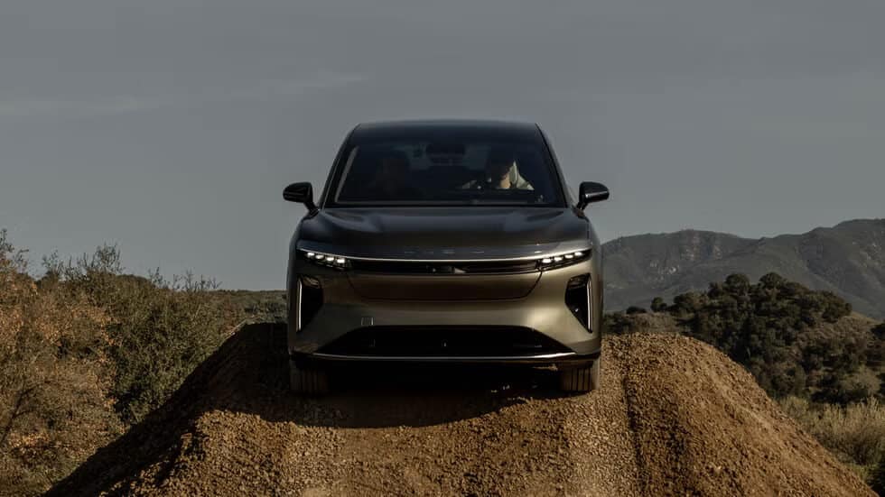 Lucid Gravity SUV Chino