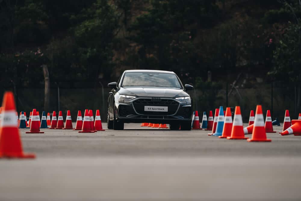 AUDI DRIVING EXPERIENCE REGRESA A LOS CIRCUITOS - Audi A3 Negro