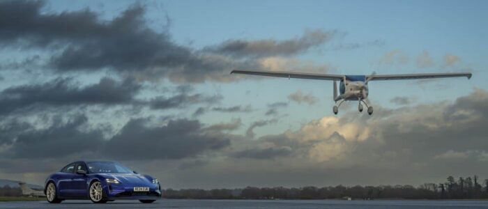Foto panorámica de la pista de Top Gear en el aeródromo de Dunsfold.